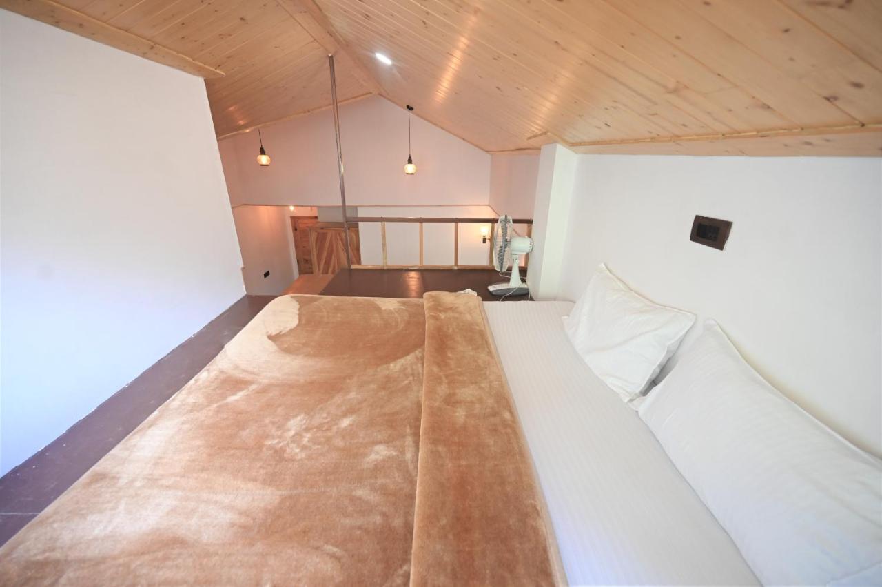 The Hillside Hotel Касол Екстериор снимка