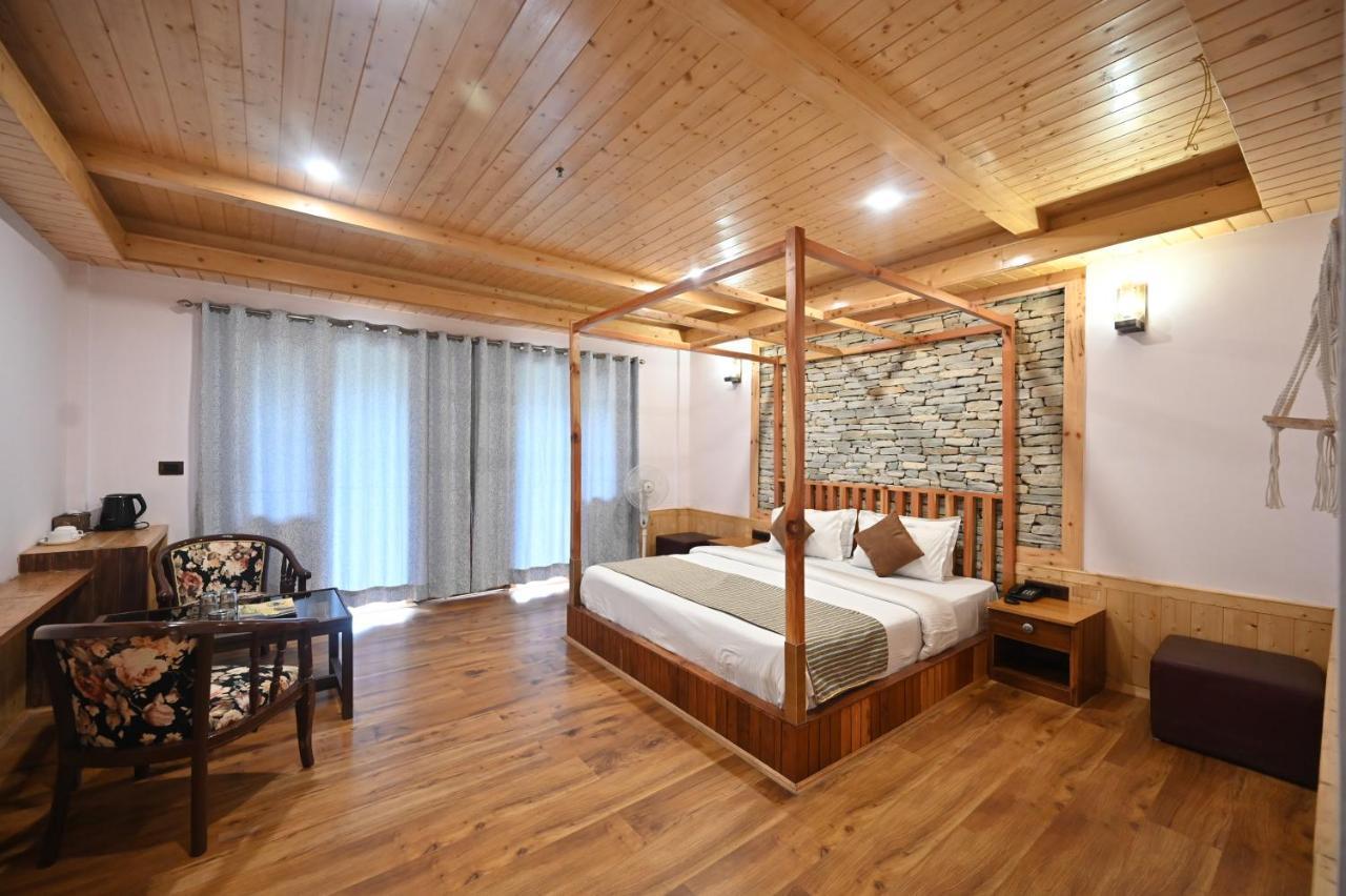The Hillside Hotel Касол Екстериор снимка