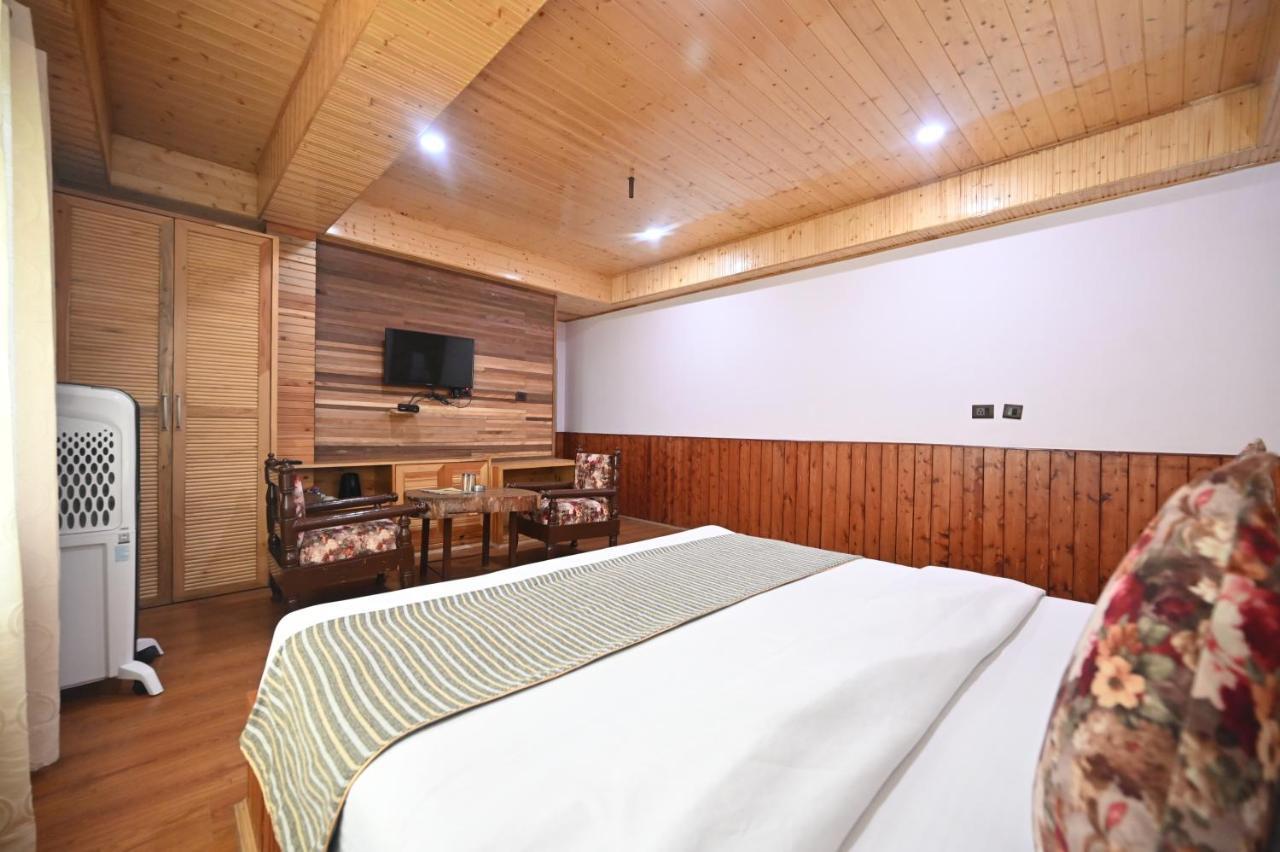 The Hillside Hotel Касол Екстериор снимка