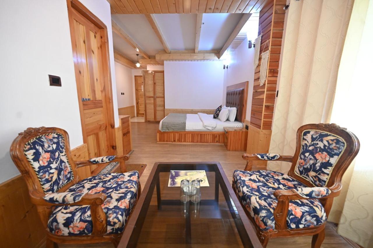 The Hillside Hotel Касол Екстериор снимка