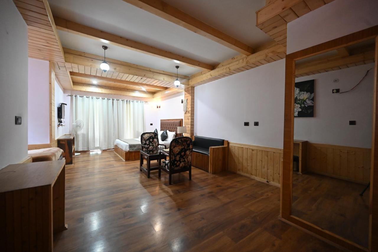 The Hillside Hotel Касол Екстериор снимка
