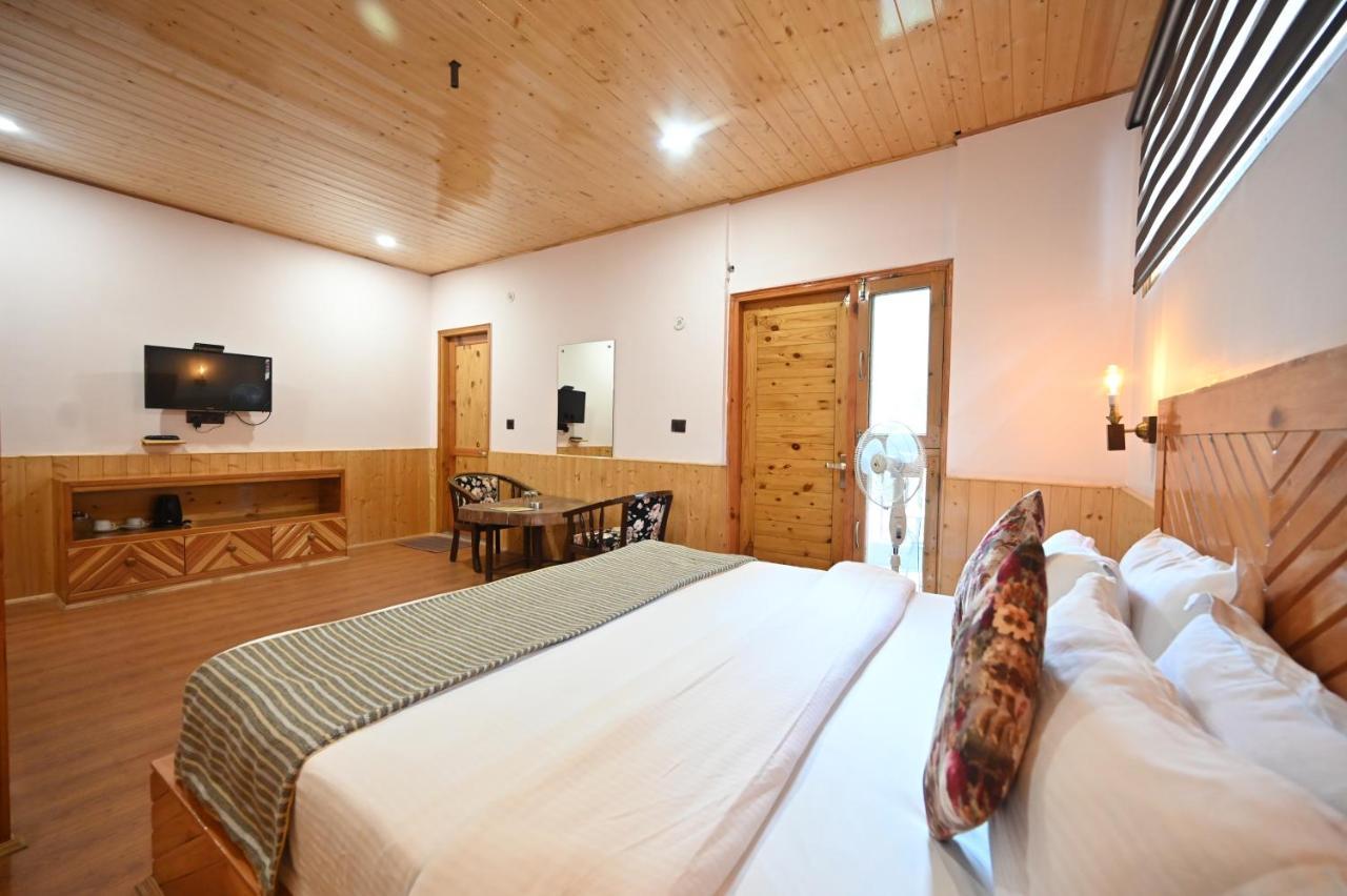 The Hillside Hotel Касол Екстериор снимка